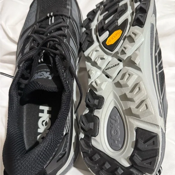 Hoka ALL “New” FOOTWEAR
Bestseller Mafate Speed 2 M/Size 11
W/Size 12 - Picture 7 of 9